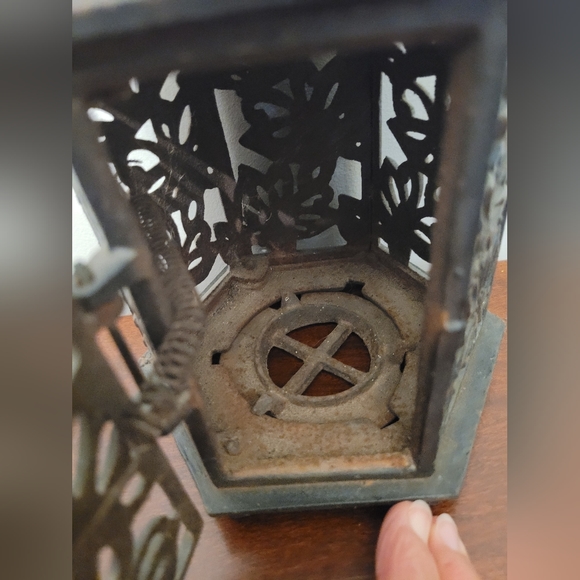 Vintage Cast Iron Garden Lantern With Butterfly Design and swing handle. - Picture 3 of 9